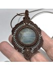 Detalle del ónix cielo tejido en micro-macramé