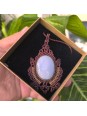 Colgante de ópalo azul y bronce tejido a mano