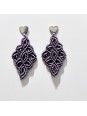 Pendientes Alhambra de macramé en tono lila oscuro