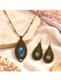 Conjunto artesanal de collar y pendientes con labradorita